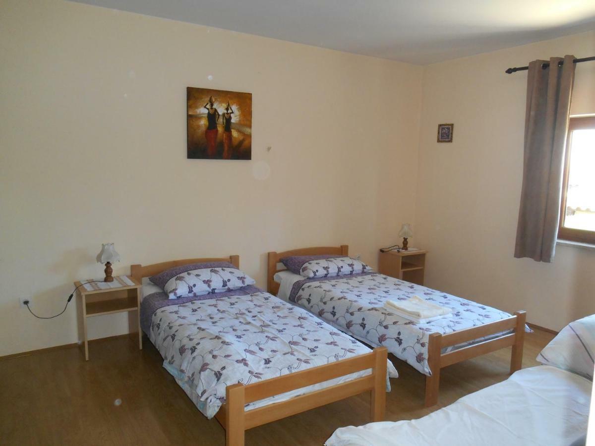 Miadea Apartment Rovinjsko Selo Exterior photo